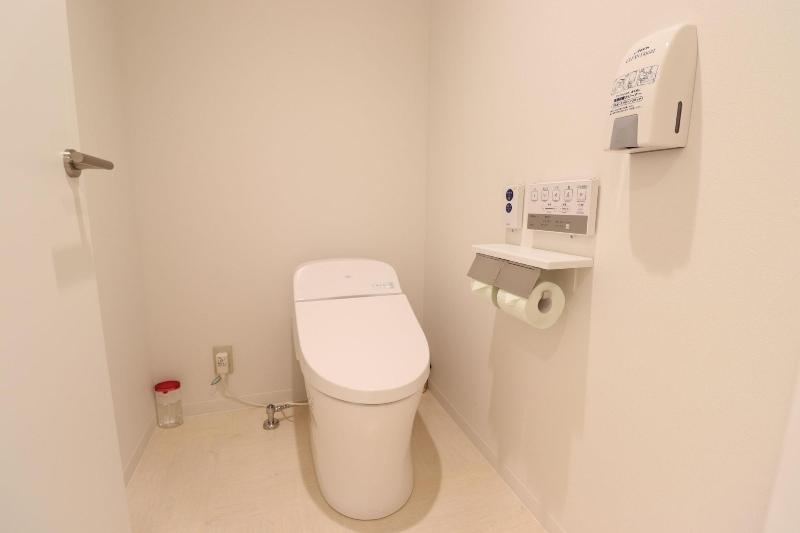 Leo Yu Capsule Hotel Nishi Funabashi image