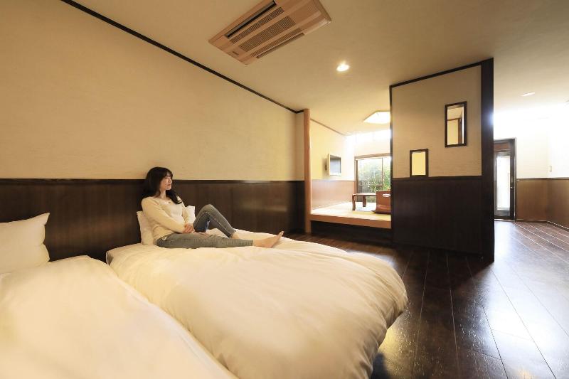 Welcome Inn Sunny Steps image