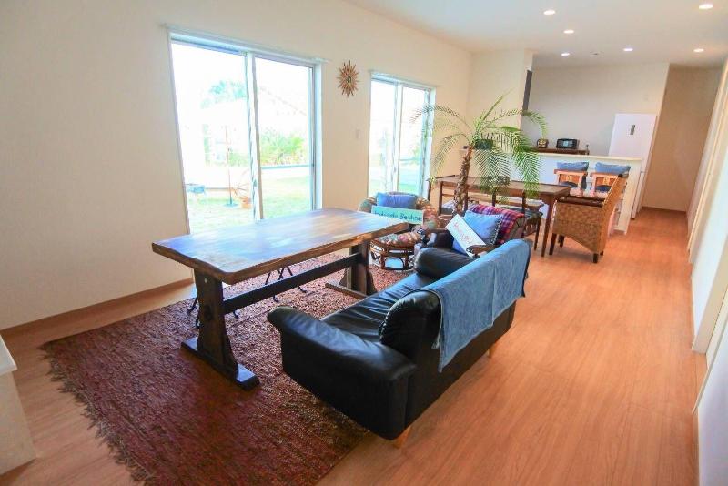 guest house Holoholo beach side - Hostel image
