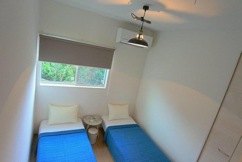 guest house Holoholo beach side - Hostel image