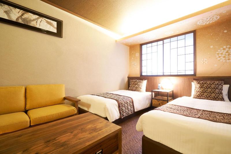 Grand Base Kanazawaeki image