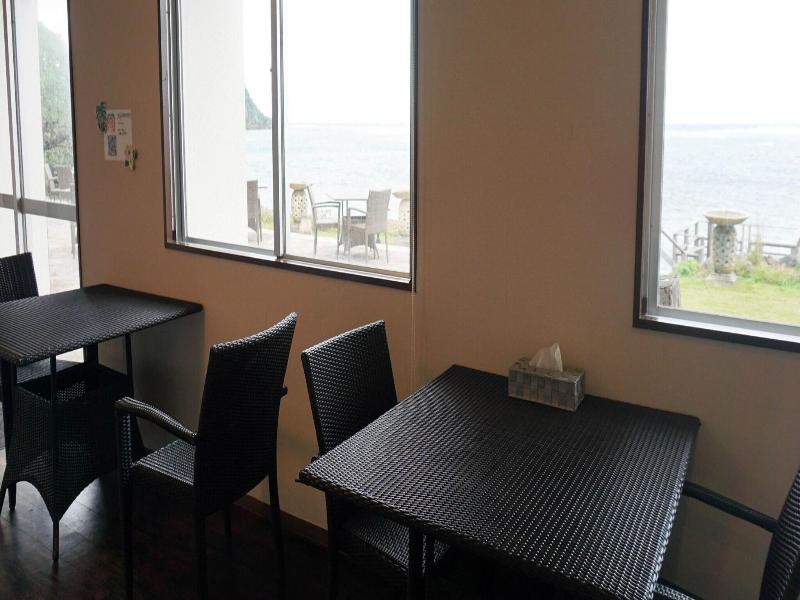 Hotel Oceans Nakijin image