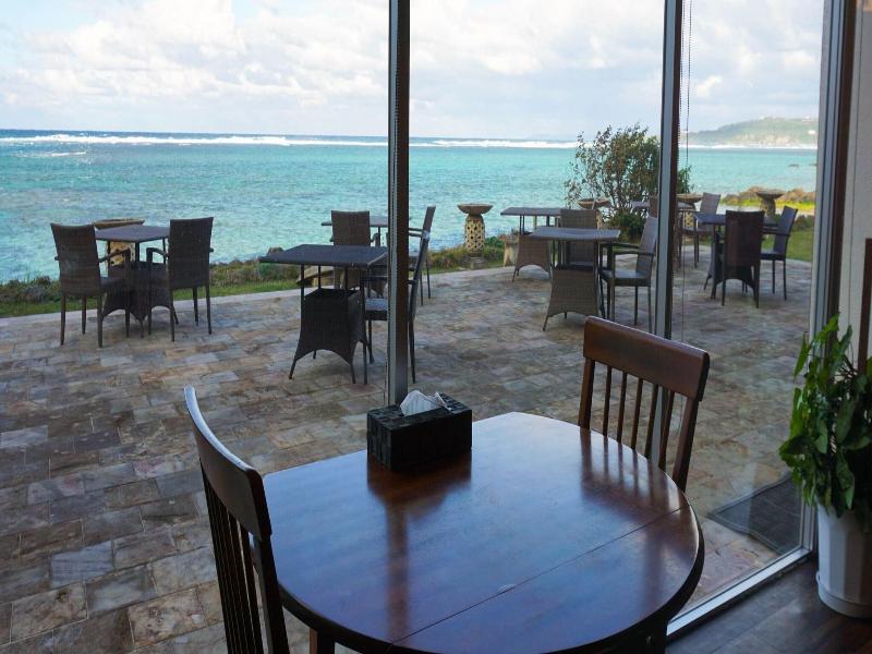 Hotel Oceans Nakijin image
