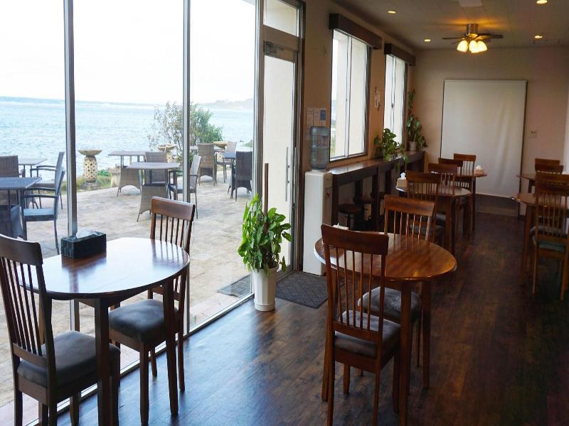 Hotel Oceans Nakijin image