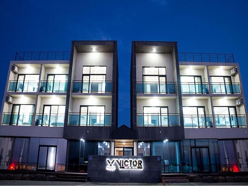 Petit Jeju Victor