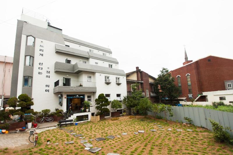 Suncheon Guesthouse Nreem image