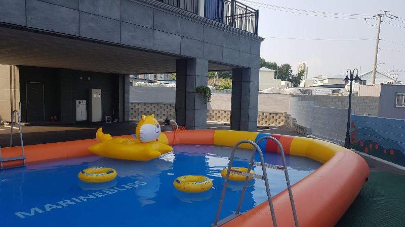 Gold Beach Resort image