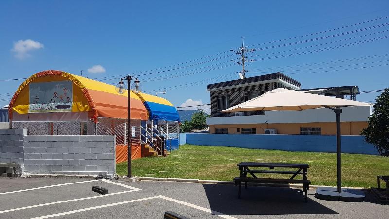 Gold Beach Resort image