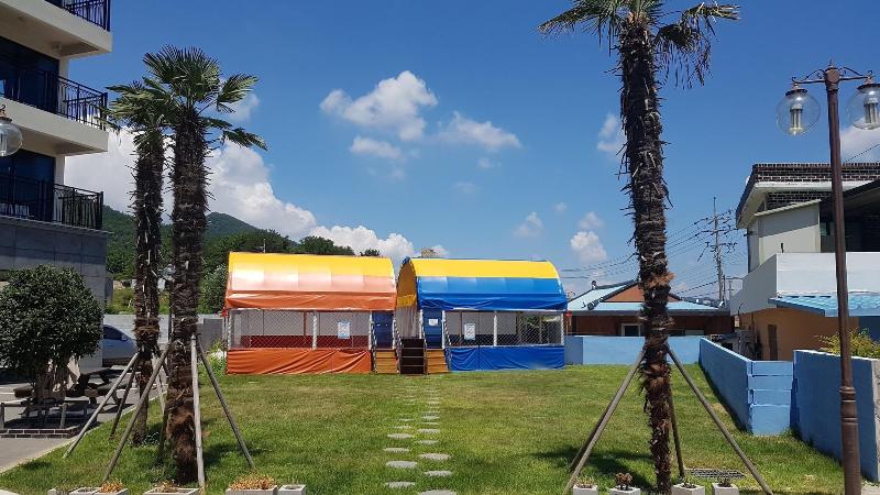 Gold Beach Resort image