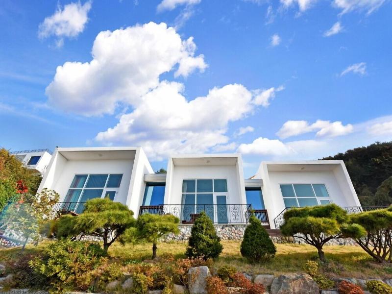 Namhae Bluemare Pension image