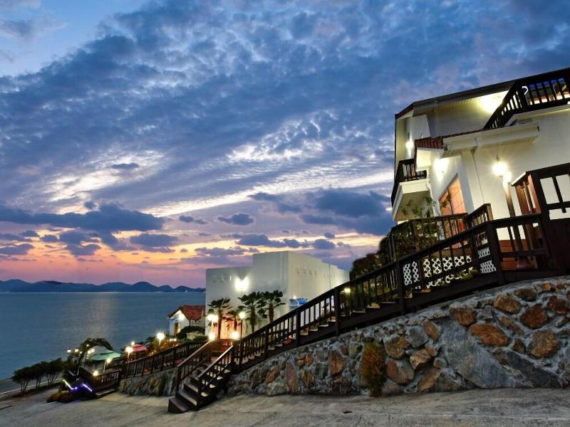 Namhae Bluemare Pension image