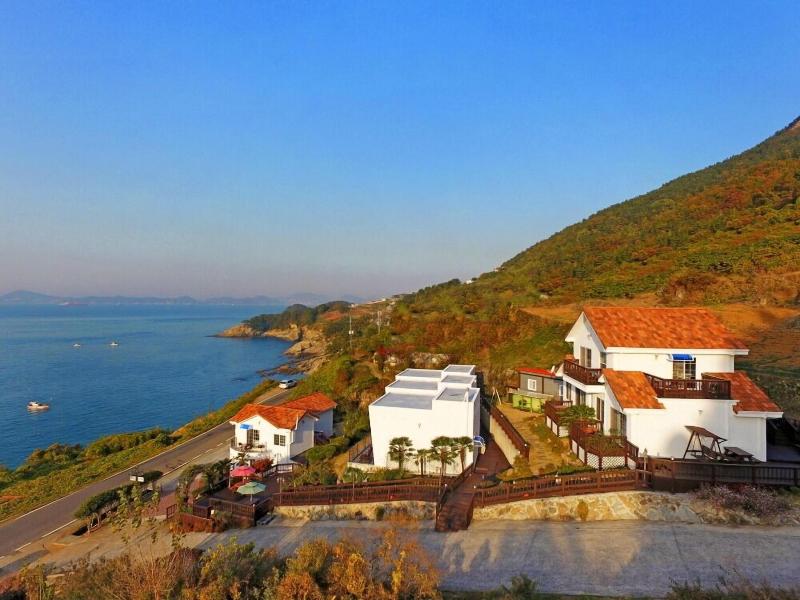 Namhae Bluemare Pension image
