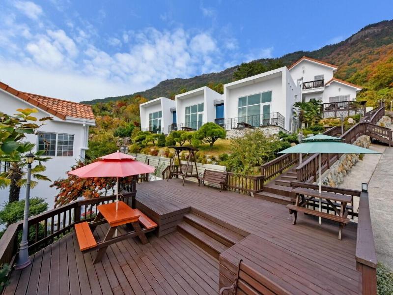 Namhae Bluemare Pension image