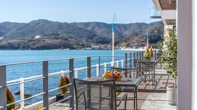 Namhae Lounge 32 Resort A image