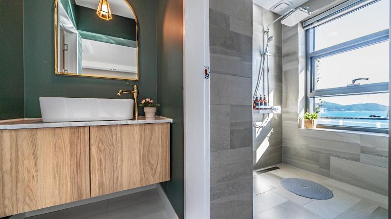 Namhae Lounge 32 Resort A image