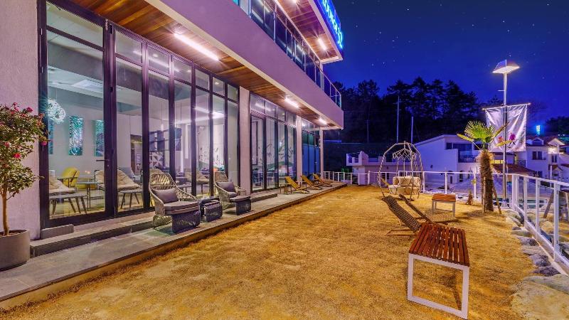 Namhae Lounge 32 Resort C image