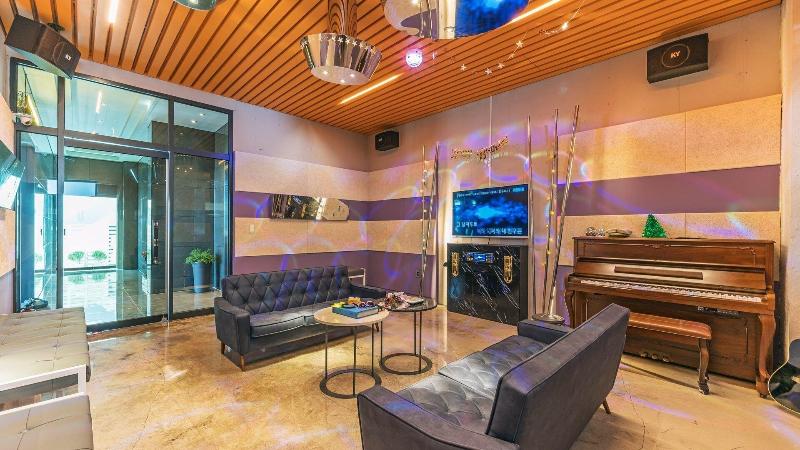 Namhae Lounge 32 Resort C image