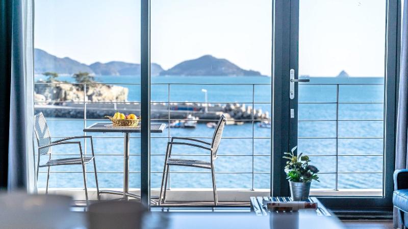 Namhae Lounge 32 Resort C image