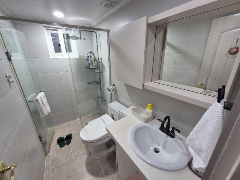 Riverside Guest House image