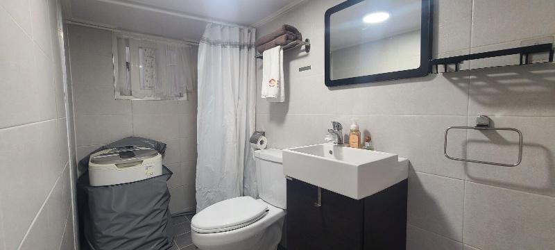 Riverside Guest House image