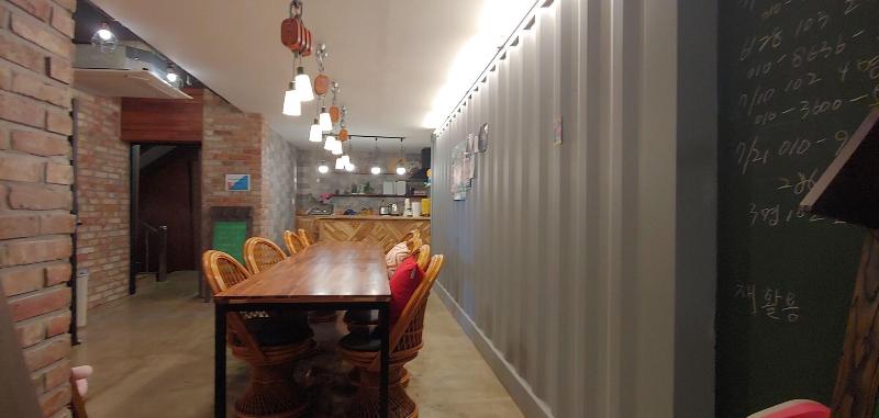 Mokpo White Windmill Guesthouse