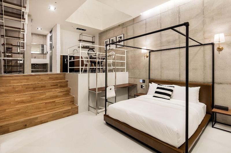 Snob Boutique Hotel Jeju image