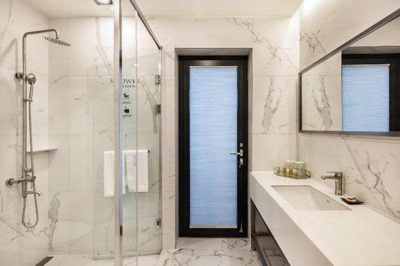 Snob Boutique Hotel Jeju image