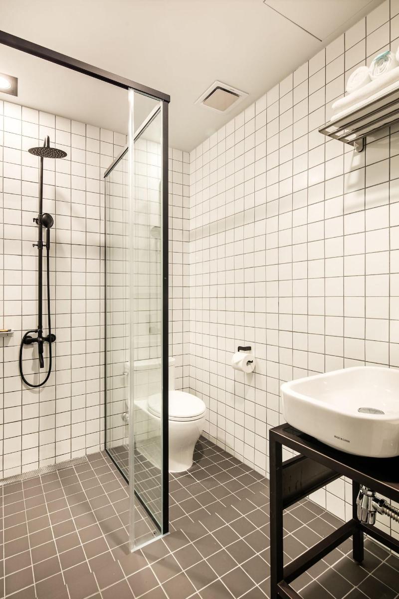 Snob Boutique Hotel Jeju image
