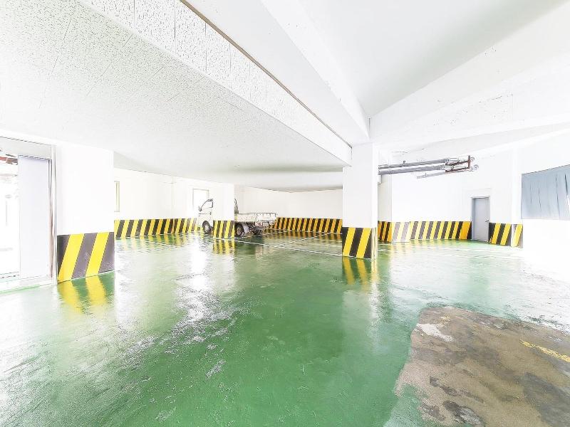 Happy Q Motel image