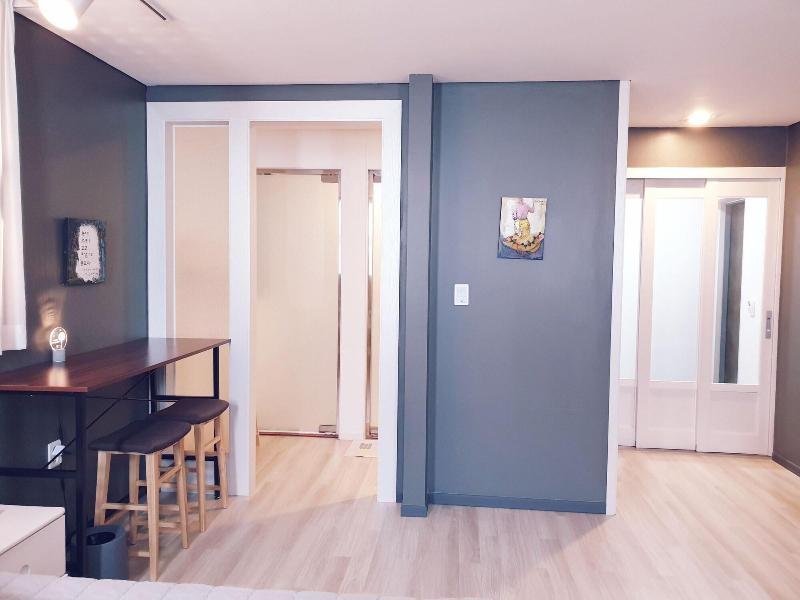 Gallery Family Hotel image