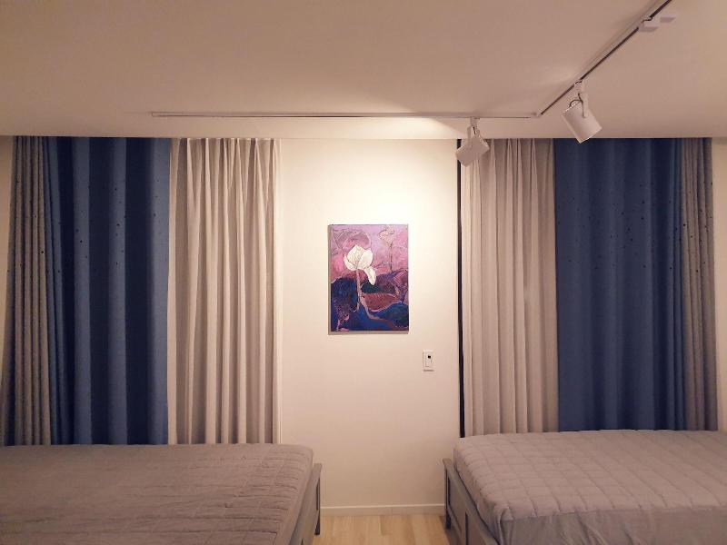Gallery Family Hotel image