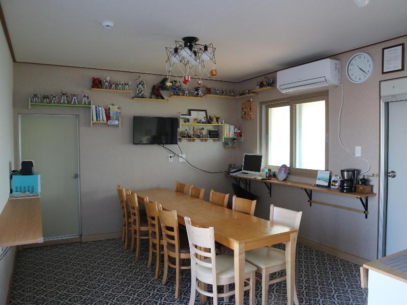 Blue Island Guesthouse - Hostel image