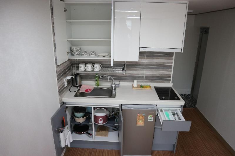 Blue Island Guesthouse - Hostel image