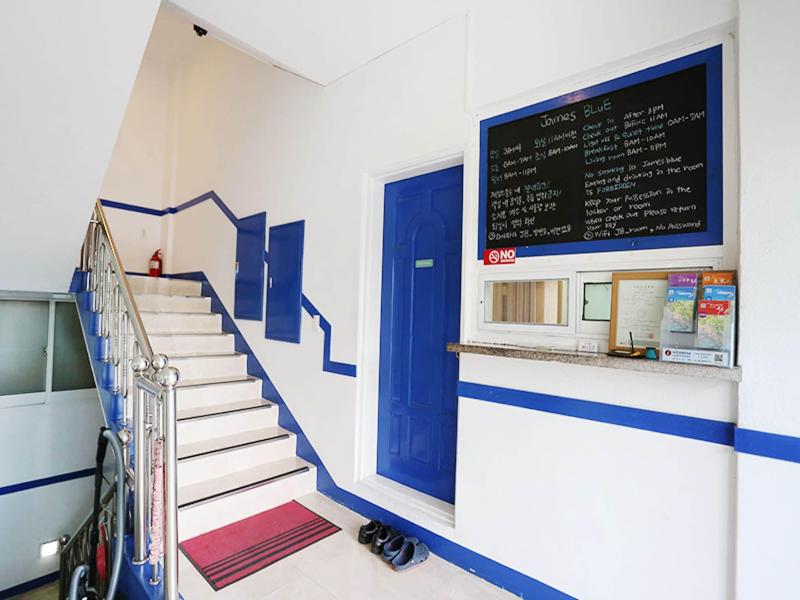 James Blue Guesthouse - Hostel image