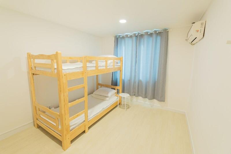 James Blue Guesthouse - Hostel image