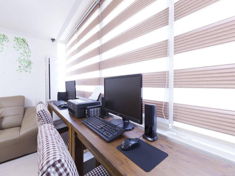 Wow Hills Guest House image