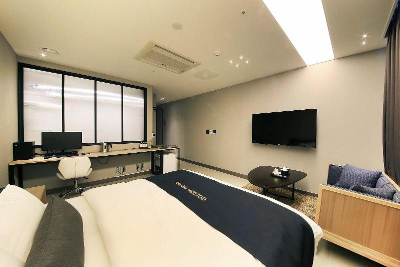 Balsan Golden Hotel image