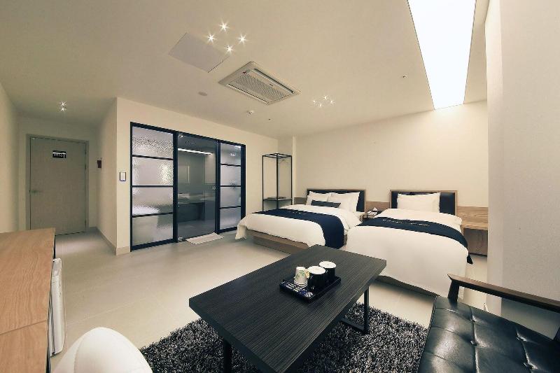 Balsan Golden Hotel image