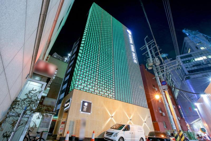 Hotel The Blue Cheonho image
