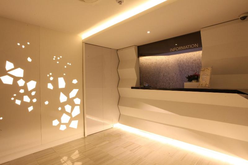 Hotel The Blue Cheonho image