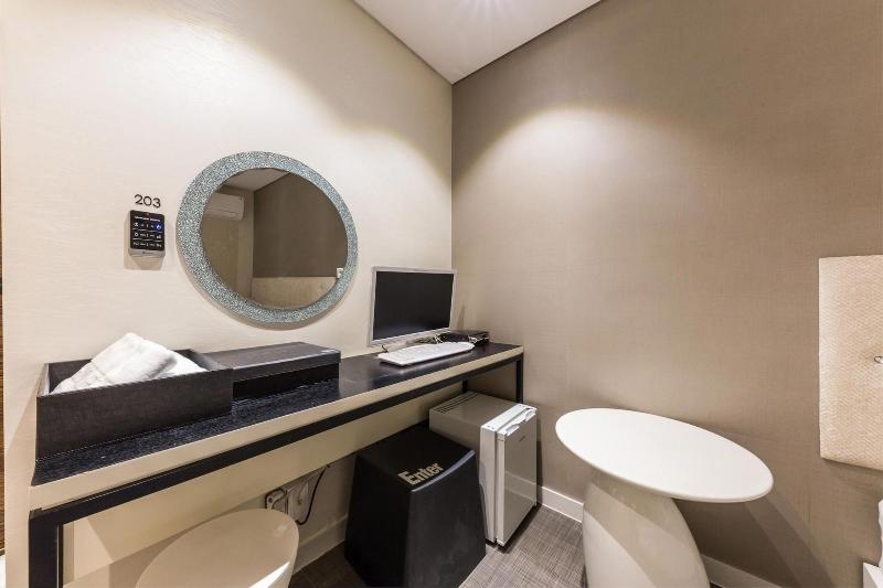 Hotel The Blue Cheonho image