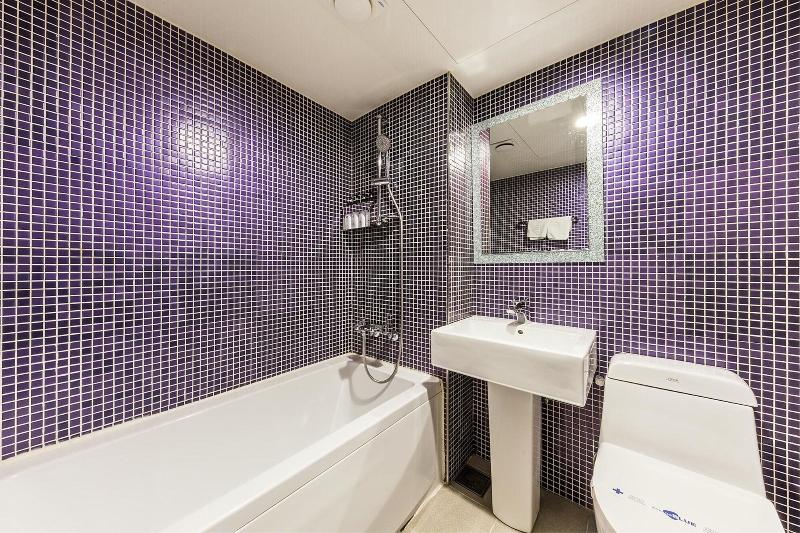 Hotel The Blue Cheonho image