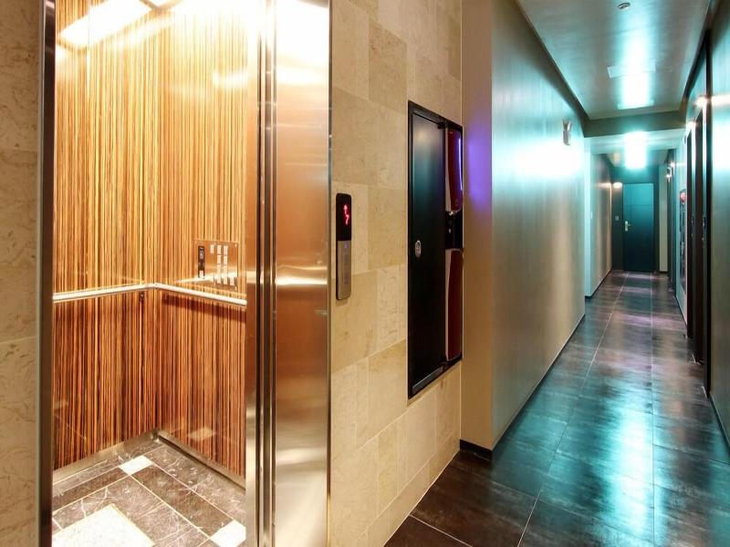 Rich Diamond Hotel image