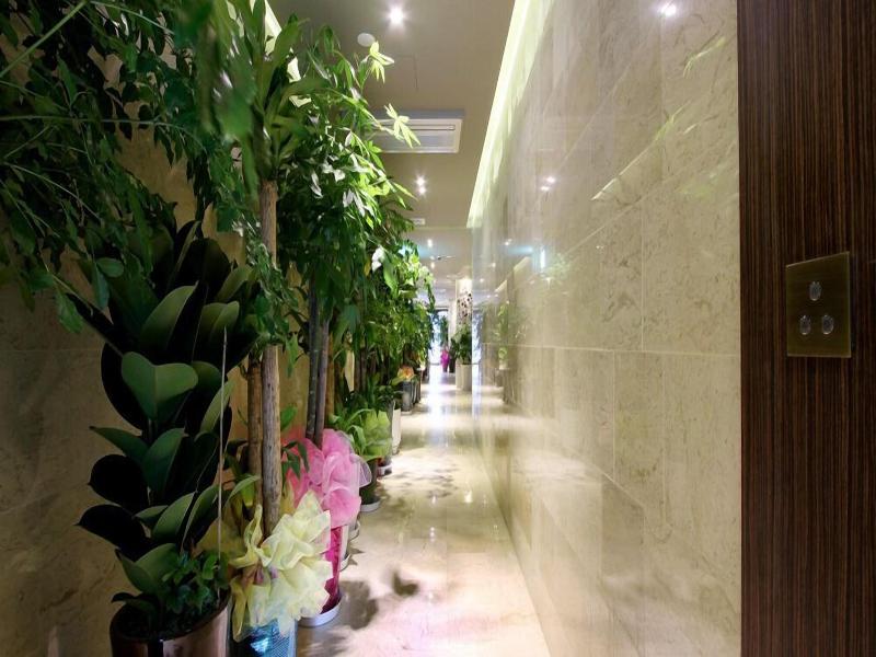 Rich Diamond Hotel image