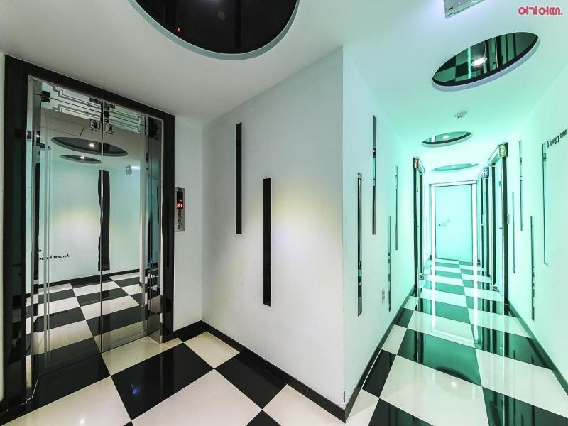 Design Hotel Daniel Campanella image