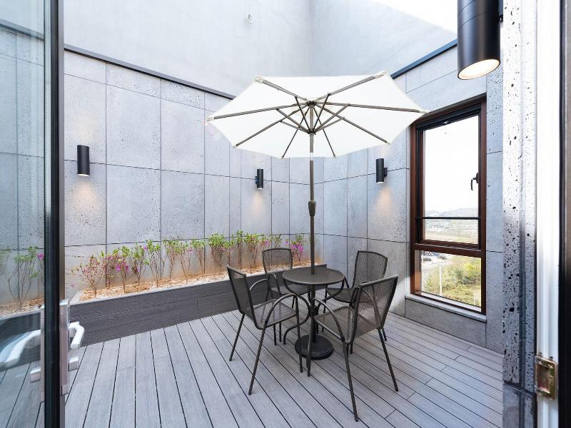 Boutique Hotel Xym Pyeongtaek image