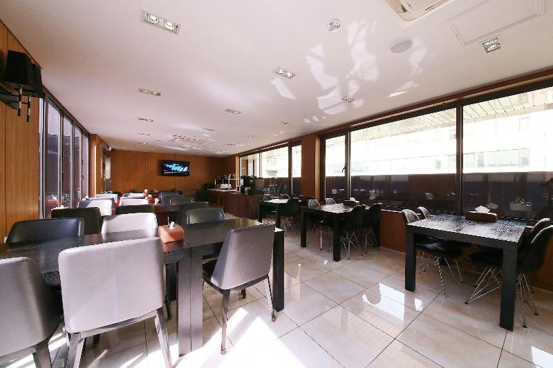 Uijeongbu La Tree Hotel image