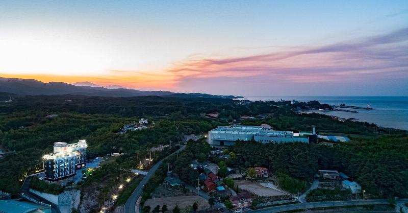 Sea Star Resort Donghae image