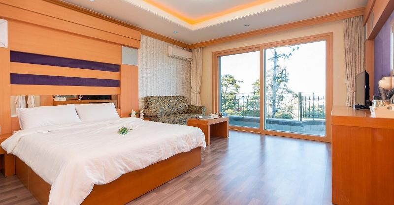 Sea Star Resort Donghae image
