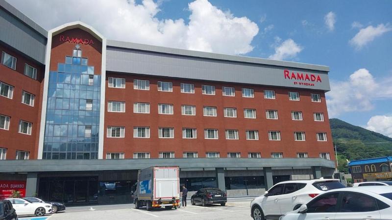 Ramada by Wyndham Suanbo image